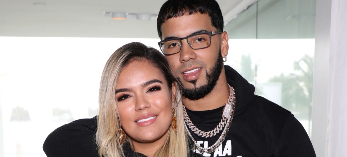 Anuel reacciona a participación de Karol G en Coachella